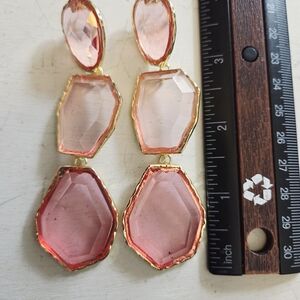 NWOT Fashion Corture Lite Pink Chunky Fashion Earrings